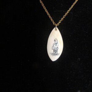 Vintage Alaskan SCRIMSHAW BONE pendant necklace